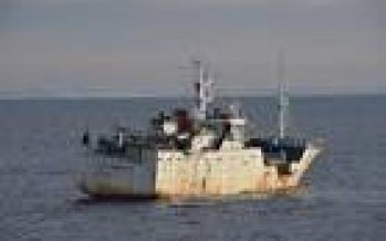 Interceptan en aguas de Australia dos barcos de pesca ilegal en la Antártida