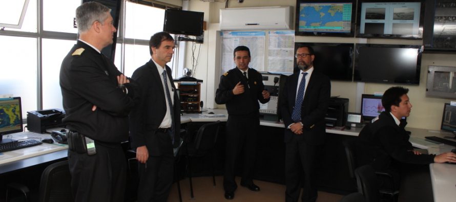 Presidente de SONAPESCA visita el SHOA