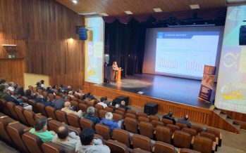 Actores del sector pesquero debaten sobre efectos de fenómenos climáticos en la pesca local