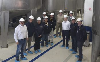 Directora Nacional de Sernapesca visitó Región de Arica y Parinacota y destacó estándar de empresa Golden Omega